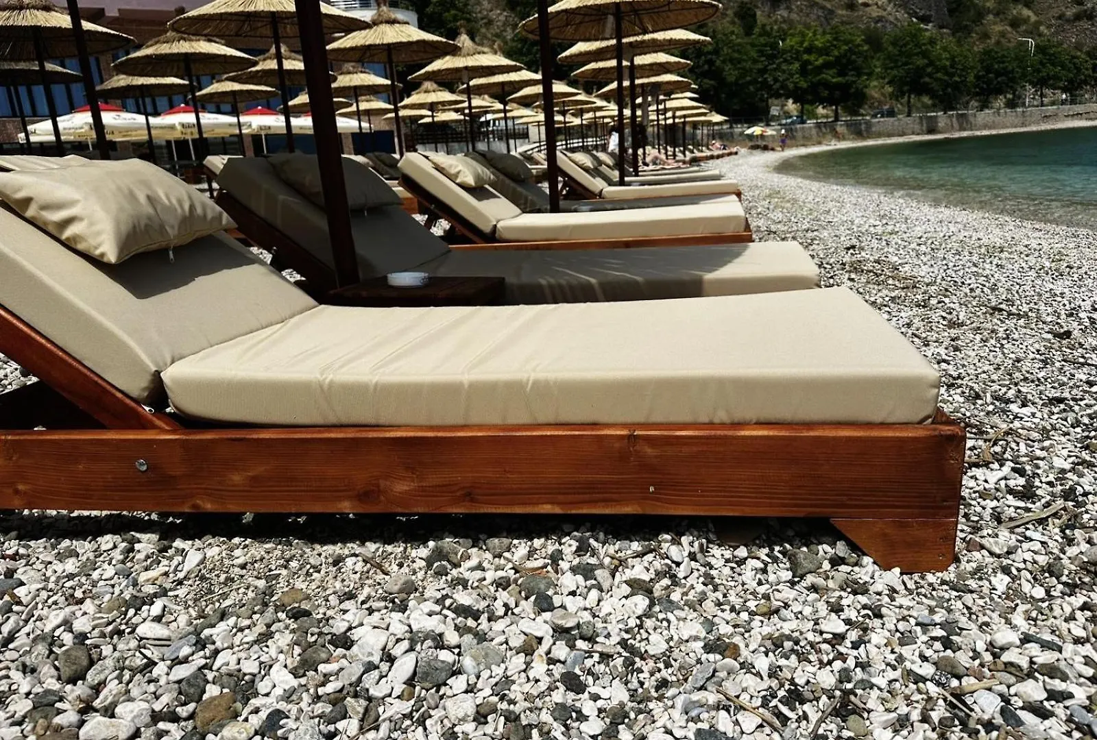 Hotel Demoli Pogradec 0*,  Albania
