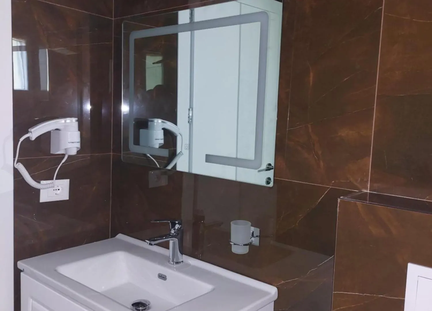 Hotel Demoli Pogradec 0*,